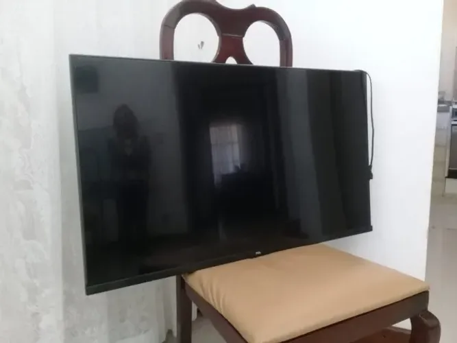 TV TCL Semp 40 polegadas