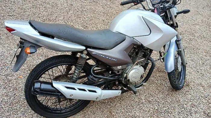 Factor YBR 125k 2009 Parcelo 12X cartão 
