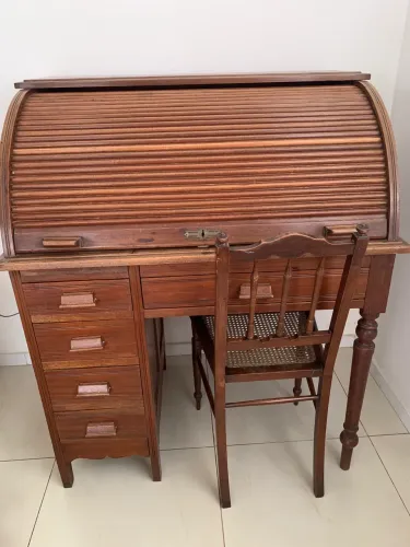 Escrivaninha xerife - antiquário 