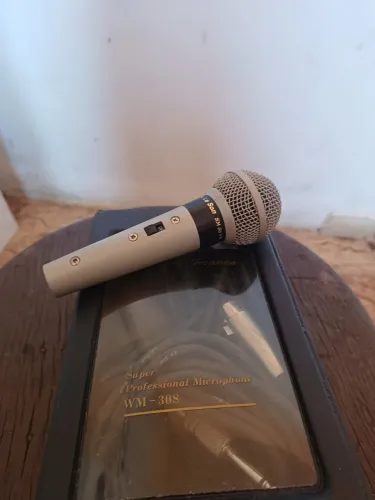 microfone Le-son Sm-58 P4- Bege (Usado)