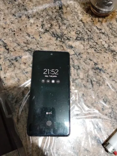 Vendo  celular S20 Fe