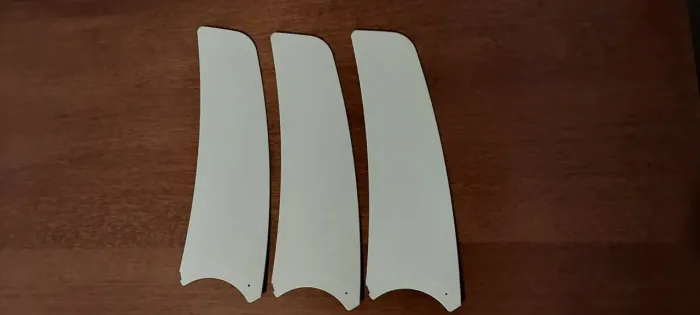 Pás para ventilador de teto.