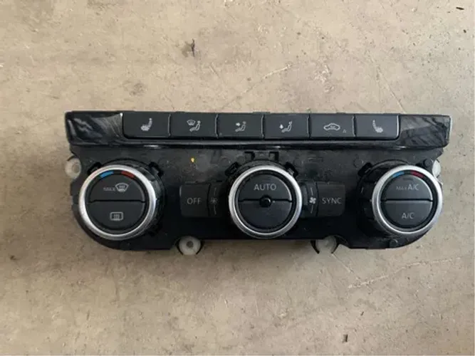 Comando Ar Condicionado Vw Jetta 2011 / 2016