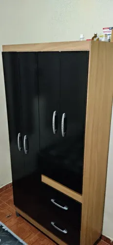 Guarda roupa de solteiro