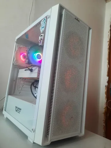 Vendo pc gamer rx580 (negociável valor e peças)