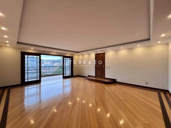 Apartamento para aluguel, 3 quartos, 2 suítes 2 vagas, Várzea - Teresópolis/RJ