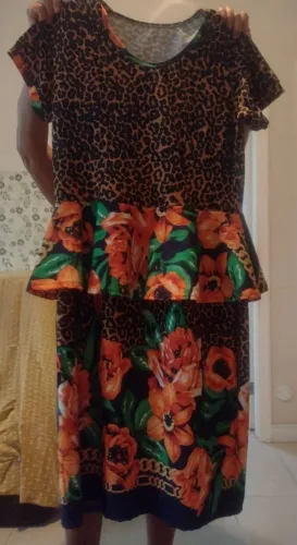 Vestido seminovo tamanho G.