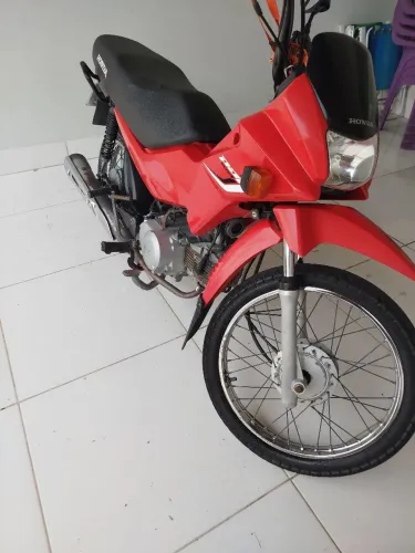 Vendo moto pop ótimo estado