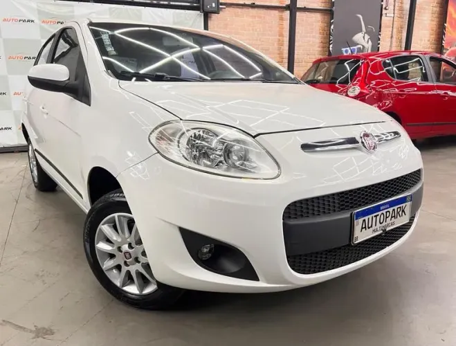 Fiat Palio Attractive 1.0 EVO Fire Flex 8V 5P 2015
