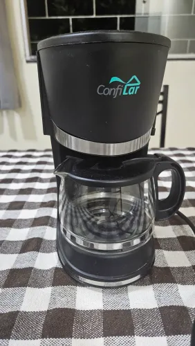 Cafeteira Elétrica ConfiLar - Em ótimo estado