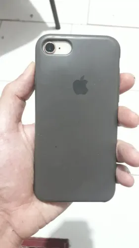 iPhone 8