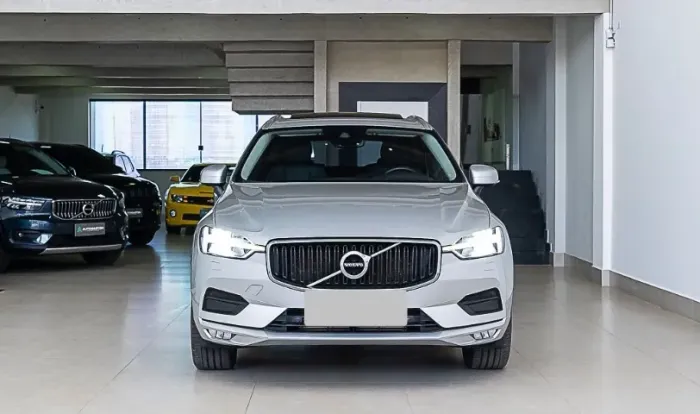 Volvo XC 60 T-5 Momentum 2.0 254cv AWD 5P 2020