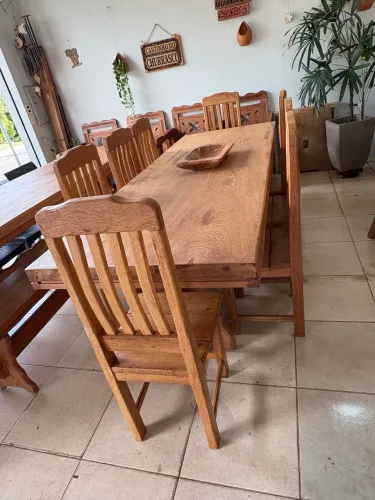 Mesa com cadeira madeira maciça pura