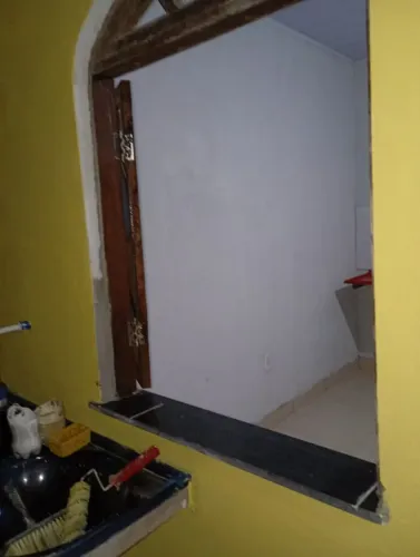 Duas casa térreo e primeiro andar 