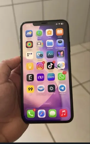 Vendo iPhone 11 Pro Max novo