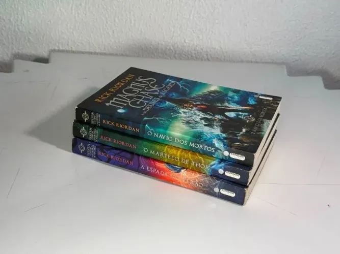 Box Magnus Chase e os Deuses de Asgard: 3 volumes | Rick Riordan | Editora Intrínseca