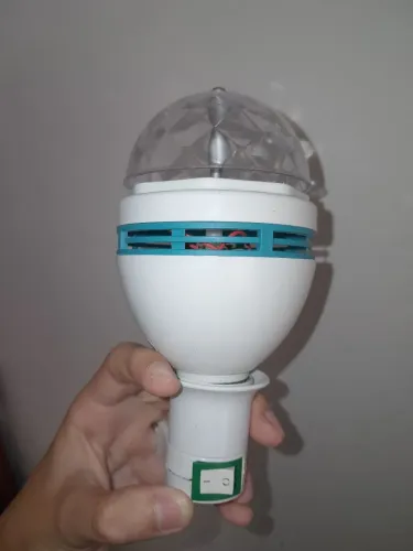 Lâmpada giratória colorida