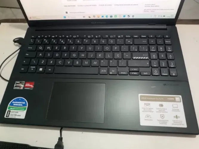 vendo Notebook Ryzen 5 7520U