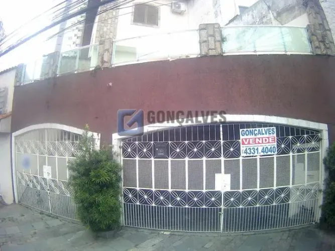 Sobrado Residencial com 3 Quartos, 1 Suíte e 5 Vagas Vila Valparaíso, Santo André