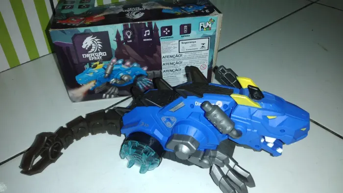 Brinquedo Dinossauro eletrônico