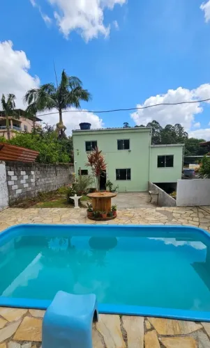 Casa ampla no Centro de Chácara/MG (ABAIXOU O PREÇO)