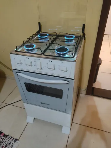 Fogão super conservado