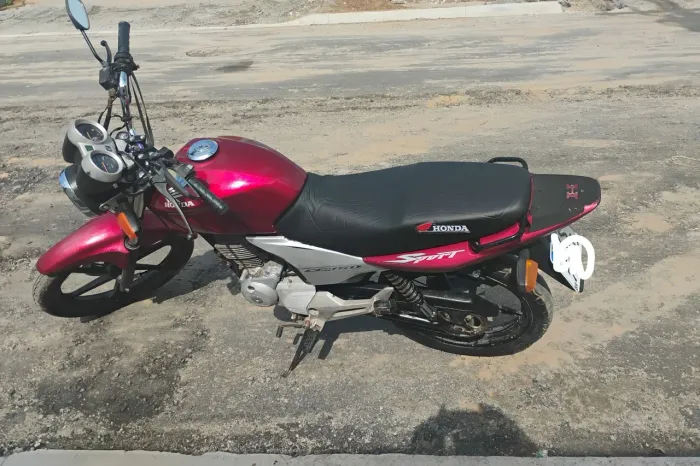 cg 150 sport ano 2008  