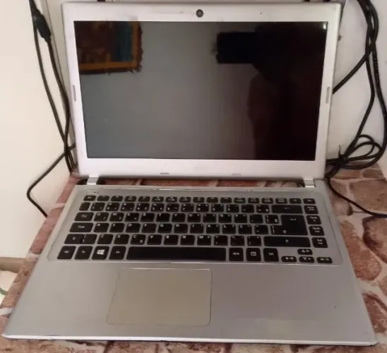 Acer Aspire V5-471 Series