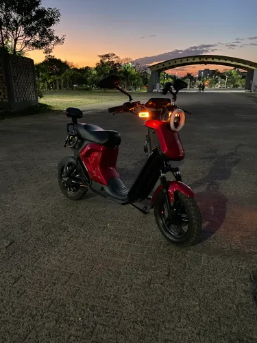 Scooter elétrica storm ultra moove