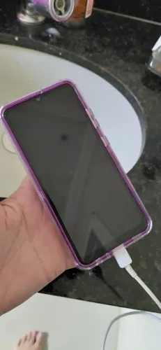 Celular A 32 violeta