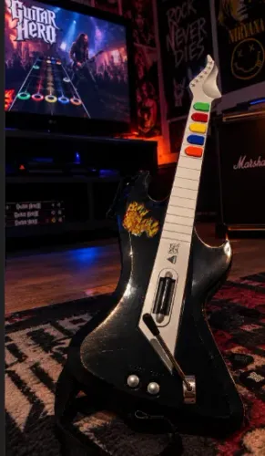 Guitarra para Guitar Hero / Rock Band - Compatível com PlayStation 2