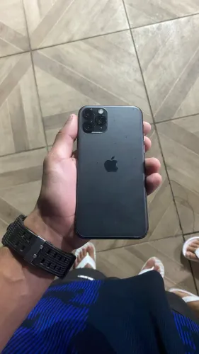 iphone 11 pro cinza