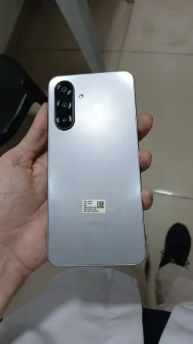 A17 256gb 5 g