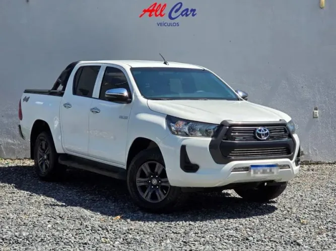 Toyota Hilux CD 4X4 2.7 16V Flex Mec. 2022