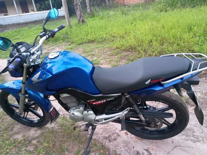 Vendo moto Honda CG 150 fan