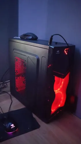 PC GAMER DE ENTRADA