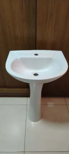 Lavatório com coluna Branca - Celite