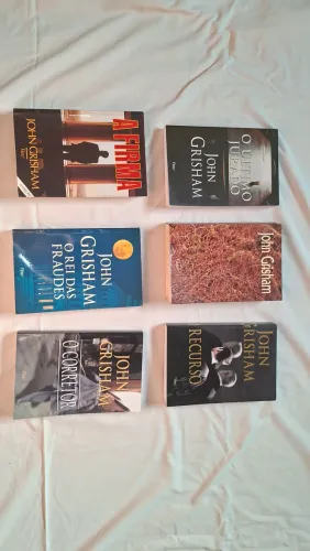 Coleção John Grisham com 6 livros - Suspense e thriller jurídico