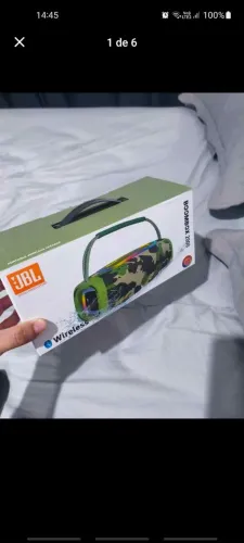 Caixa bommbox 2000