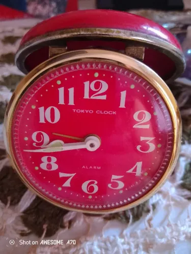 Relógio despertador da década de 70