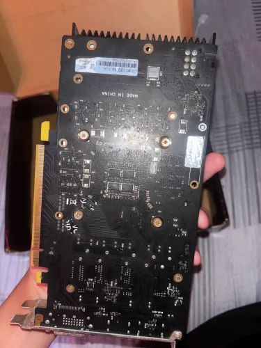 GTX 1660 Super 6GB GraphicsPlayer - Com Defeito - Não Dá Vídeo