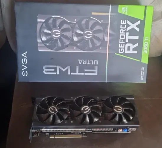 Placa de Vídeo EVGA GeForce RTX 3060 Ti FTW3 Ultra Gaming 8GB GDDR6 256Bits - 08G-P5-3667-