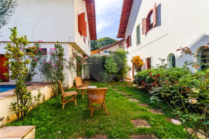 Casa com 5 quartos à venda em Vila madalena - SP