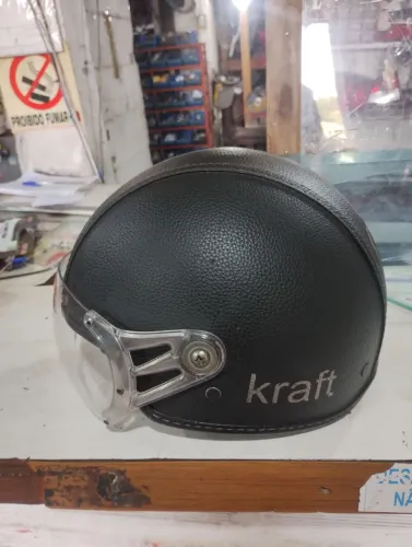 Capacete KRAFT