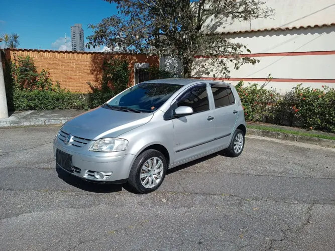 Volkswagen Fox Plus 1.6mi/ 1.6mi Total Flex 8V 4P 2007