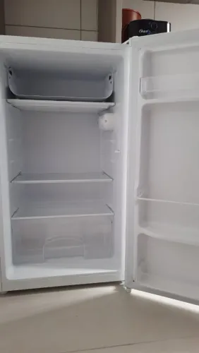 Frigobar SUPER CONSERVADO * Oportunidade ÚNICA