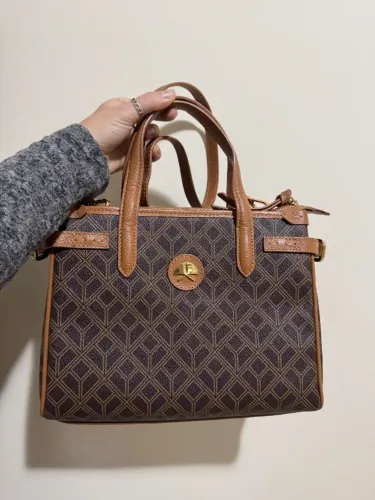 Bolsa monograma Luiza Barcelos seminova