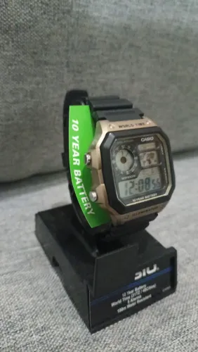Casio AE-1200 - 2 meses de uso.