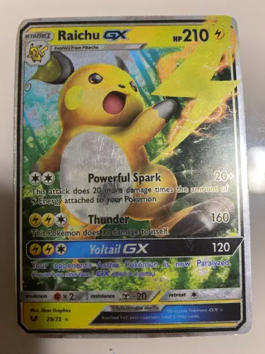 Carta Pokémon Raichu Gx
