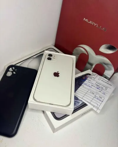 Iphone 11 perfeito na caixa